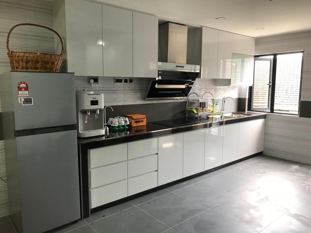 Homestay Stardow~星窗名宿~ Johor Bahru Exteriör bild